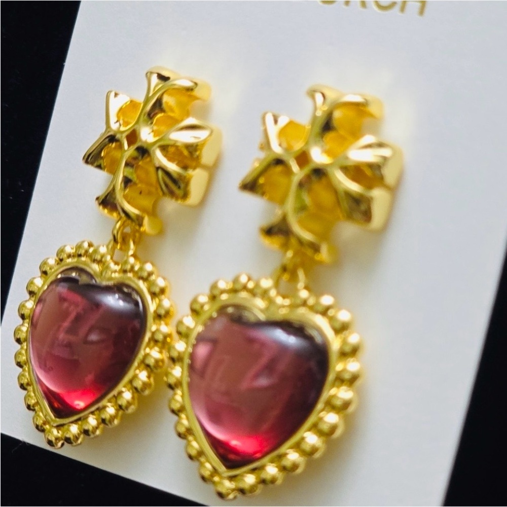 TORY BURCH ROXANNE GOLD LOGO PURPLE HEART DROP EARRINGS - Picture 5 of 9
